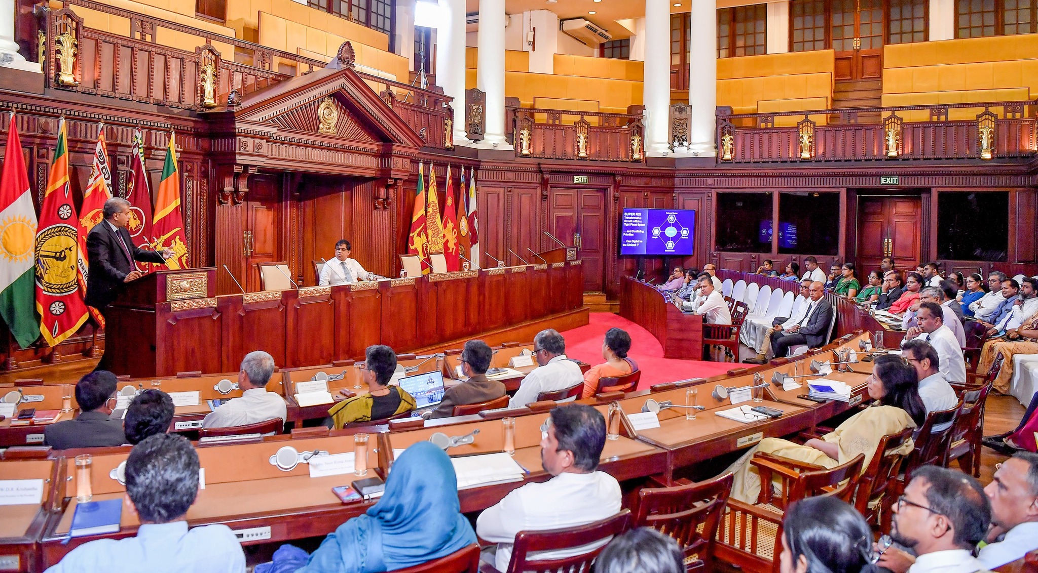 අමාත්යාංශ ලේකම්වරුන්ට රජයේ ඩිජිටල් ආර්ථික සැලැස්ම සහ ක්රියාකාරීත්වය පිළිබඳ වැඩමුළුවක් අමාත්යාංශ ලේකම්වරුන්ට රජයේ ඩිජිටල් ආර්ථික සැලැස්ම සහ ක්රියාකාරීත්වය පිළිබඳ වැඩමුළුවක්