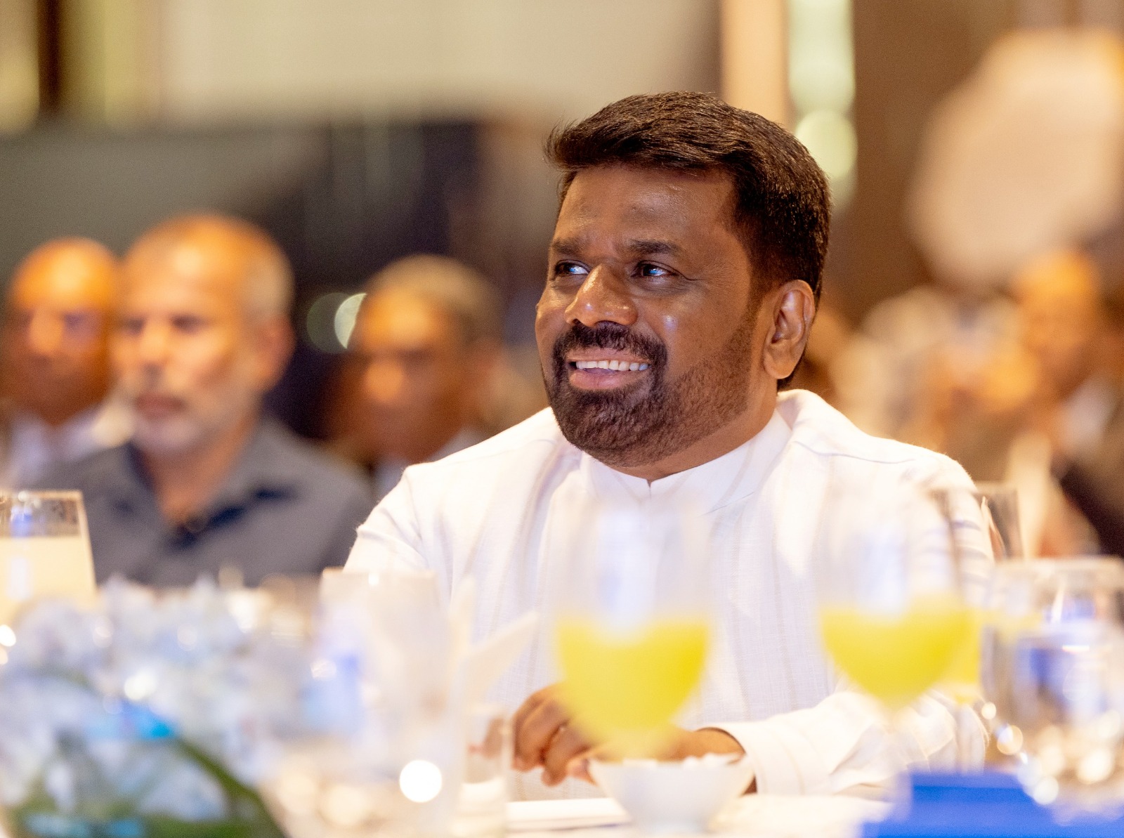 2028 දී ණය ගෙවන හැටි ජනපති කියයි 2028 දී ණය ගෙවන හැටි ජනපති කියයි