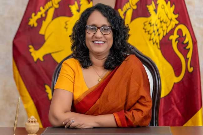 අගමැතිනිය කැනඩාවට අගමැතිනිය කැනඩාවට