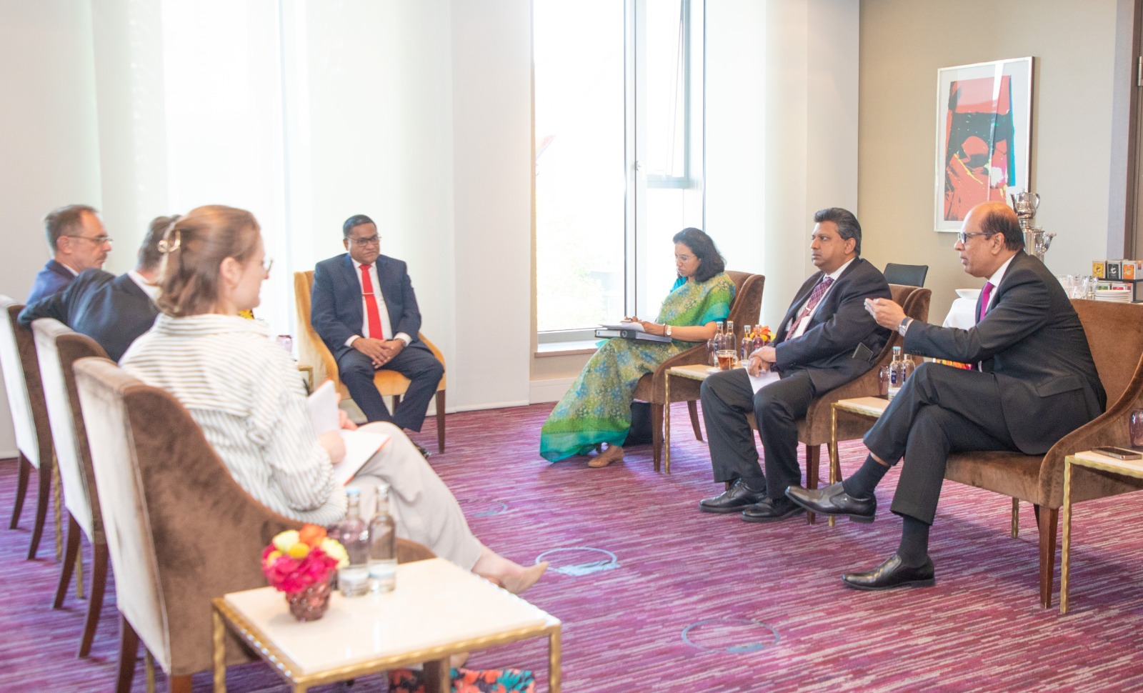 ශ්රී ලංකාව සහ ජර්මනිය අතර ඍජු ගුවන් ගමන් සේවා පුළුල් කිරීමට අවධානය ශ්රී ලංකාව සහ ජර්මනිය අතර ඍජු ගුවන් ගමන් සේවා පුළුල් කිරීමට අවධානය