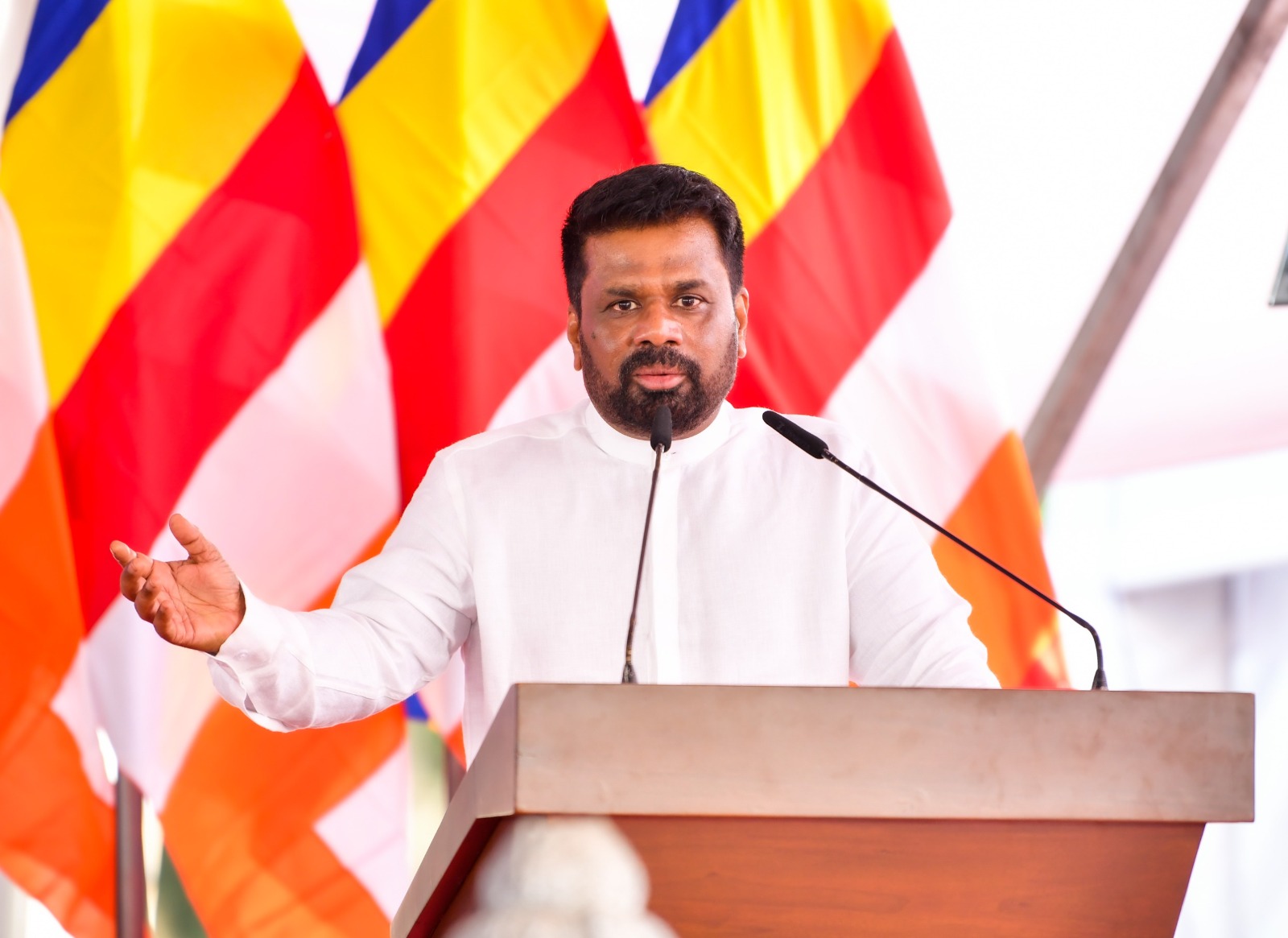 රාමඤ්ඤ මහා නිකායේ 74 වන උපසම්පදාවේදී ජනපති ජාතිවාදය ගැන දුන් පනිවිඩය (VIDEO) රාමඤ්ඤ මහා නිකායේ 74 වන උපසම්පදාවේදී ජනපති ජාතිවාදය ගැන දුන් පනිවිඩය (VIDEO)