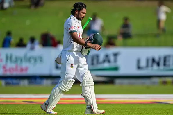 නජ්මුල් හොසේන් බංග්ලාදේශ ටෙස්ට් ක්රිකට් නායකත්වයෙන් ඉවත් වේ නජ්මුල් හොසේන් බංග්ලාදේශ ටෙස්ට් ක්රිකට් නායකත්වයෙන් ඉවත් වේ