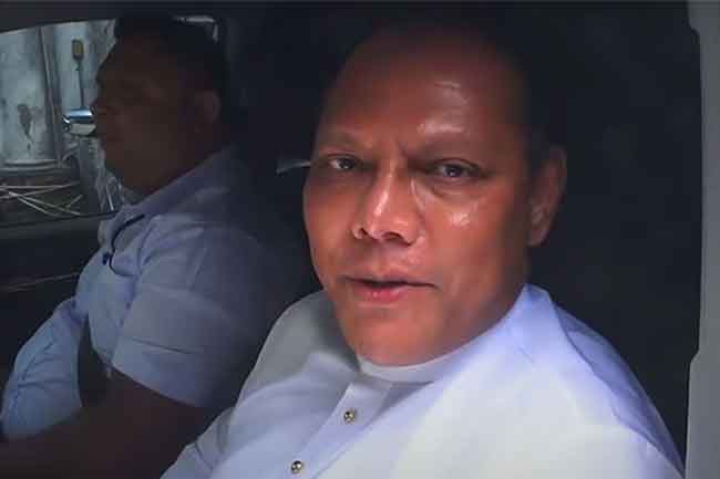 පැය 4කට පසු දයාසිරි CID යෙන් පිට වෙයි