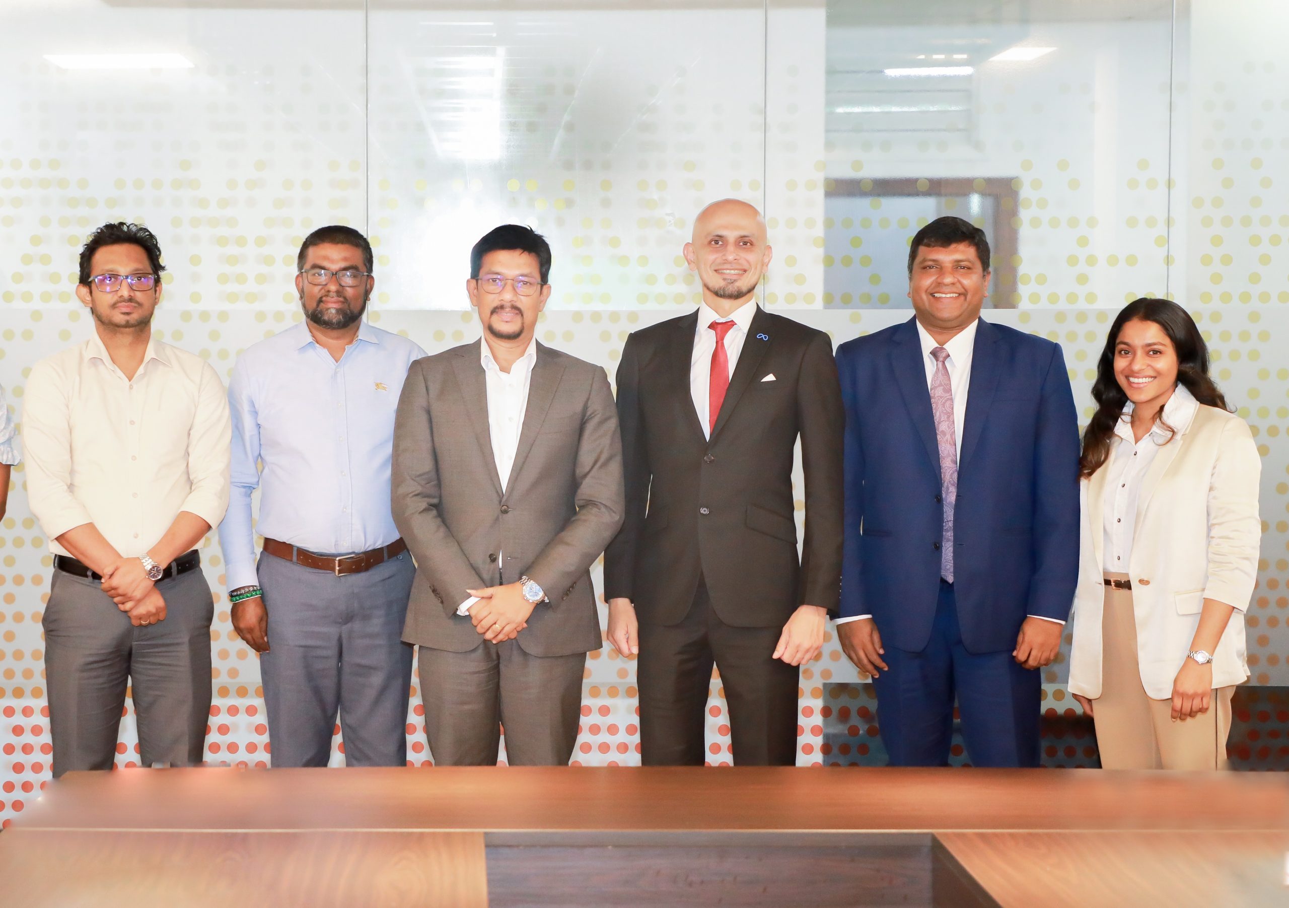 මෙටා සමාගම බාල වයස්කාර Instagram ගිනුම් අධීක්ෂණ පාලකය ලංකාවේ වැඩිහිටියන් අතට දෙන්නට තීරණය කරයි මෙටා සමාගම බාල වයස්කාර Instagram ගිනුම් අධීක්ෂණ පාලකය ලංකාවේ වැඩිහිටියන් අතට දෙන්නට තීරණය කරයි