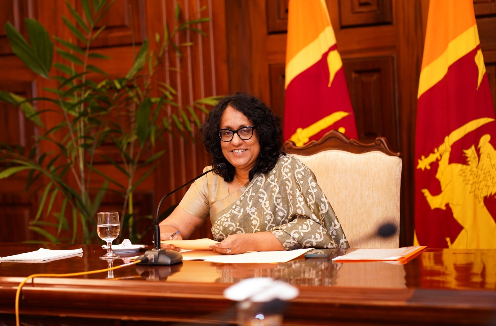 ඩිජිටල් තාක්ෂණය භාවිතයේ දී  නියාමන රාමුවක අවශ්‍යතාව අග්‍රාමාත්‍යවරිය මතු කරයි