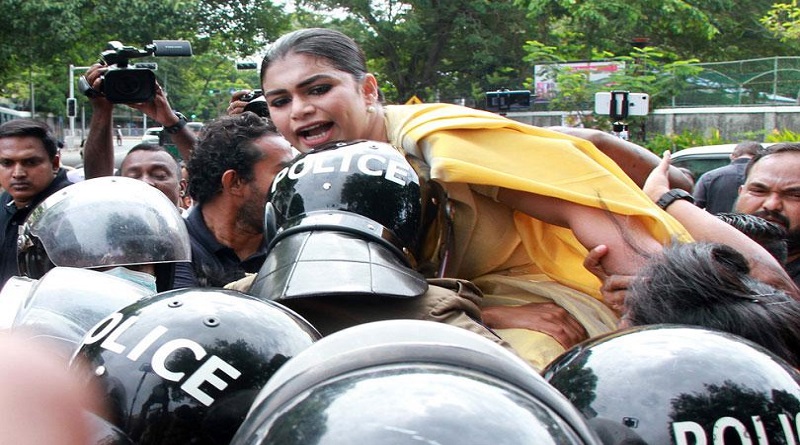 හිරුණිකාගේ වීදි නාට්‍ය නඩුව