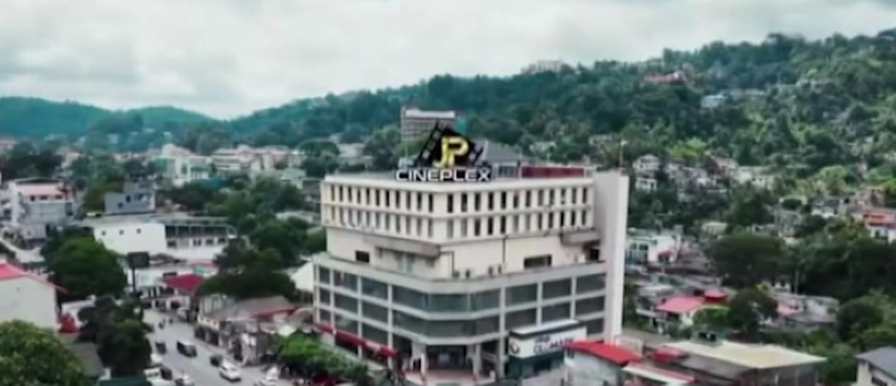 ඊ.ඒ.පී. මණ්ඩලයෙන් මහනුවරට නව තාක්ෂණ සිනමා අත්දැකීමක් (VIDEO) ඊ.ඒ.පී. මණ්ඩලයෙන් මහනුවරට නව තාක්ෂණ සිනමා අත්දැකීමක් (VIDEO)
