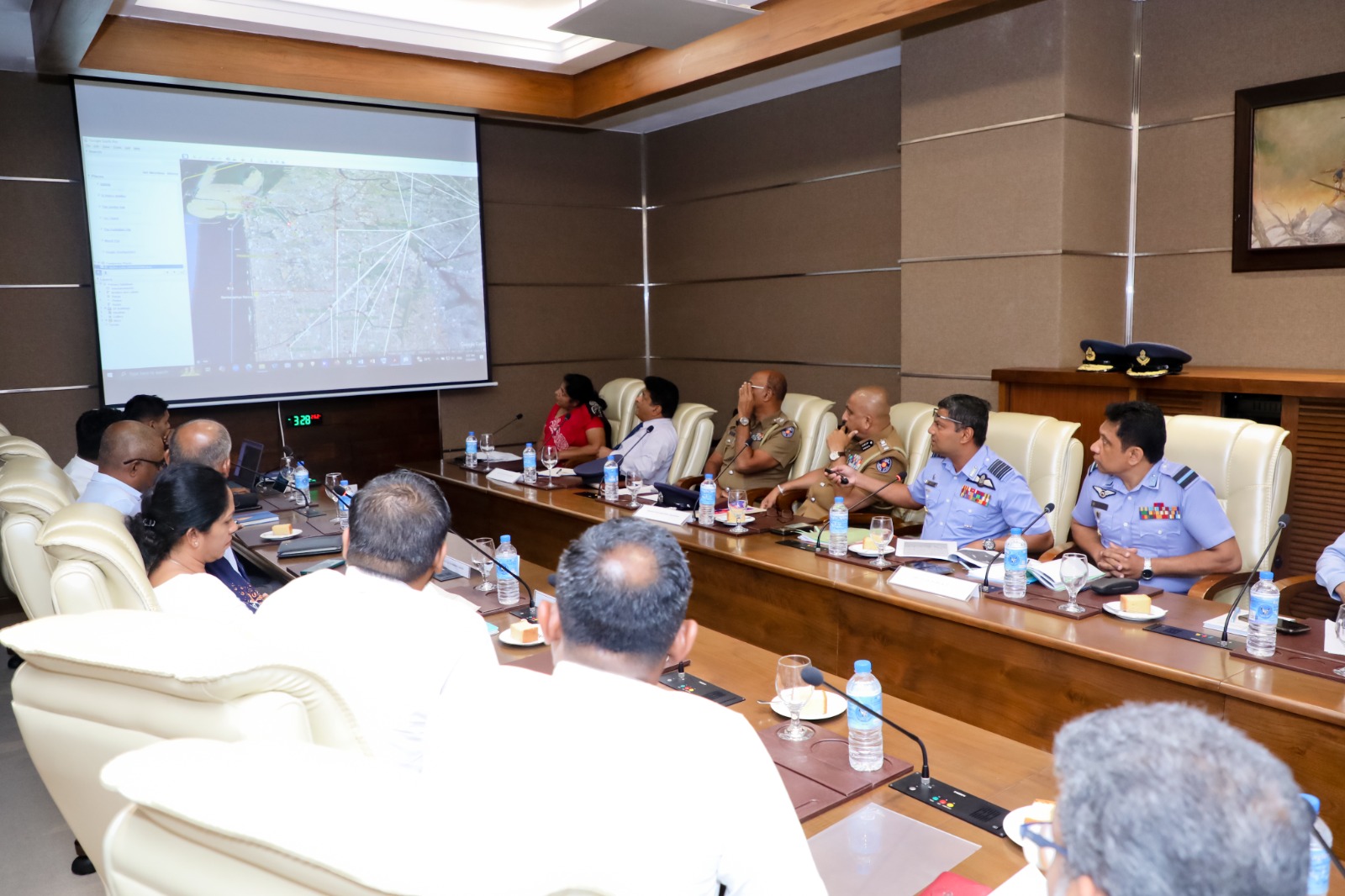 බේරේ වැව ජලාශ්රිත ගුවන් තොටුපළක් වන ලකුණු බේරේ වැව ජලාශ්රිත ගුවන් තොටුපළක් වන ලකුණු