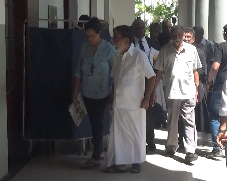 හිටපු ඇමති මර්වින් ගේ අයථා වත්කම් ඉපයීමේ නඩුව සැප්. 24 දා හිටපු ඇමති මර්වින් ගේ අයථා වත්කම් ඉපයීමේ නඩුව සැප්. 24 දා