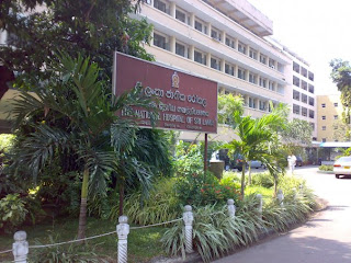බන්ධනාගාර සැකකරු කොළඹ ජාතික රෝහලේ දී අඩව්වක් අල්ලයි