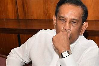 හිටපු අමාත්ය රාජිත ගෙන් අපේක්ෂිත ඇපයක් ඉල්ලා අධිකරණයට අයදුම්පතක් හිටපු අමාත්ය රාජිත ගෙන් අපේක්ෂිත ඇපයක් ඉල්ලා අධිකරණයට අයදුම්පතක්