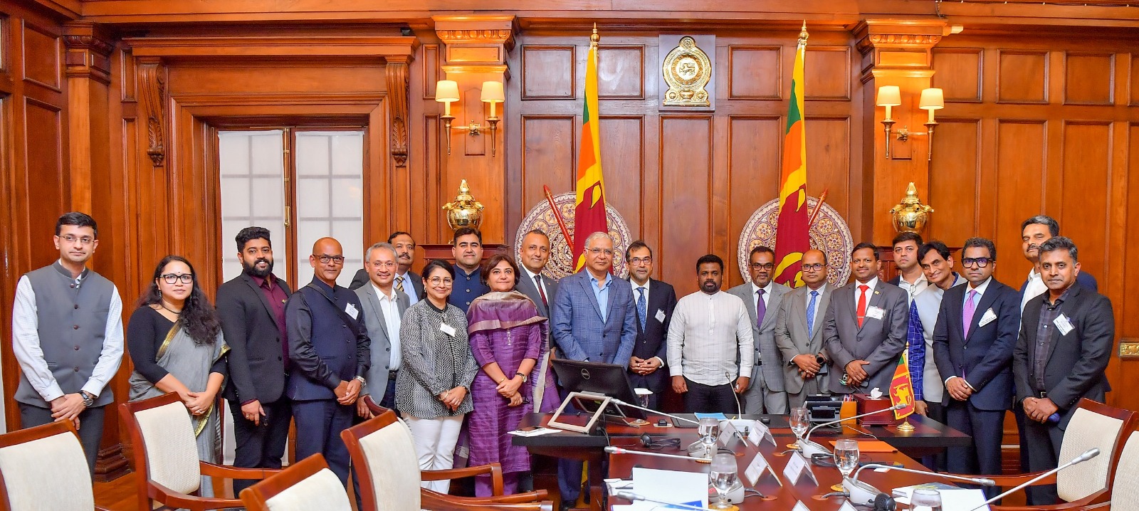 ඉන්දියාවේ ප්‍රකට සමාගම් රැසක් ලංකාවේ ආයෝජනයට