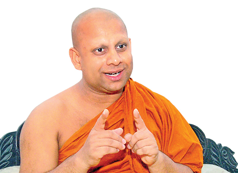 මහාචාර්ය පූජ්‍ය මැදගොඩ හිමි රණවිරුවන් වෙනුවෙන් නැගිටියි