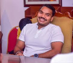 නාමල් රාක්පක්ෂ අත්අඩංගුවට ගන්න අධිකරණයෙන් වරෙන්තුවක් නාමල් රාක්පක්ෂ අත්අඩංගුවට ගන්න අධිකරණයෙන් වරෙන්තුවක්