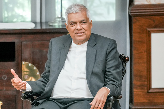 රනිල් CIDයට රනිල් CIDයට