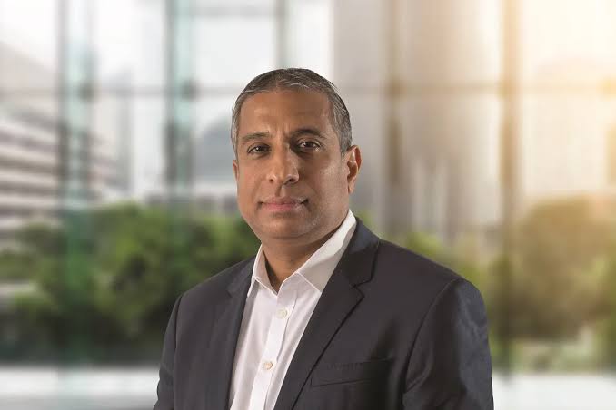 ශ්රී ලංකාවේ ධනවත්ම පුද්ගලයා ඉෂාර නානායක්කාර ශ්රී ලංකාවේ ධනවත්ම පුද්ගලයා ඉෂාර නානායක්කාර