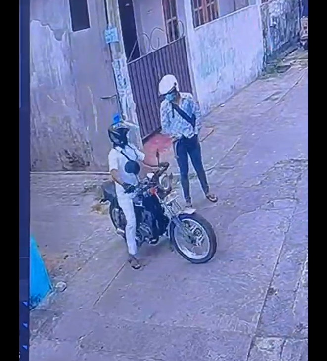බොරැල්ල වෙඩි තැබීමේ සිද්ධිය ගැන CCTV ඔස්සේ පරීක්ෂණ (CCTV VIDEO) බොරැල්ල වෙඩි තැබීමේ සිද්ධිය ගැන CCTV ඔස්සේ පරීක්ෂණ (CCTV VIDEO)