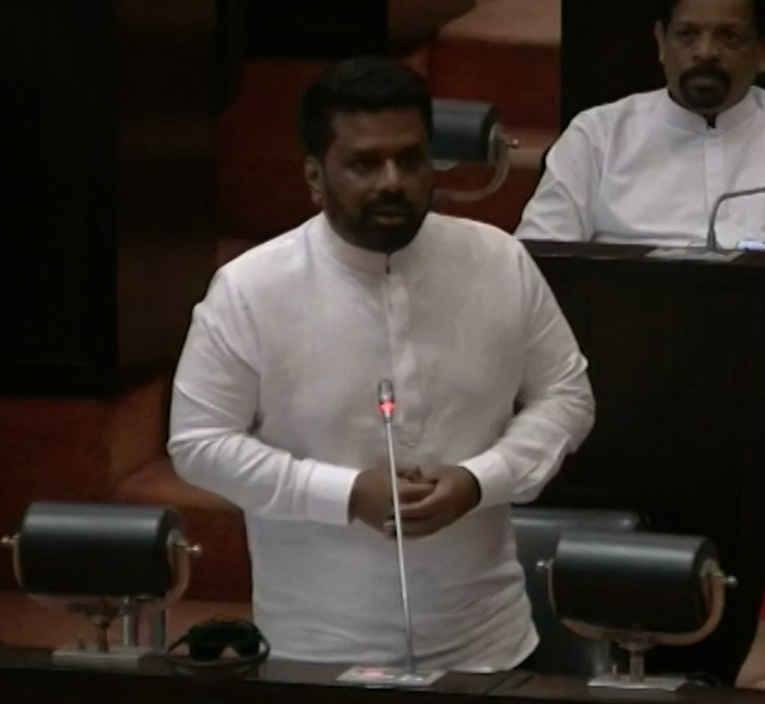 ජනපති පාර්ලිමේන්තුවේදී විපක්ෂය දුටු සිහින ගැන කියයි (VIDEO)