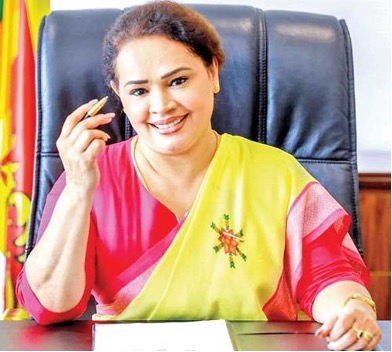 ඩයනා ගමගේටත් වරෙන්තු නිකුත් කරයි ඩයනා ගමගේටත් වරෙන්තු නිකුත් කරයි