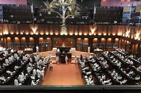 පාර්ලිමේන්තු සභා වාරයේ කටයුතු ඇරඹේ (LIVE VIDEO)