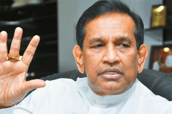 හිටපු අමාත්‍ය රාජිත සේනාරත්න කොළඹ මහාධිකරණයට
