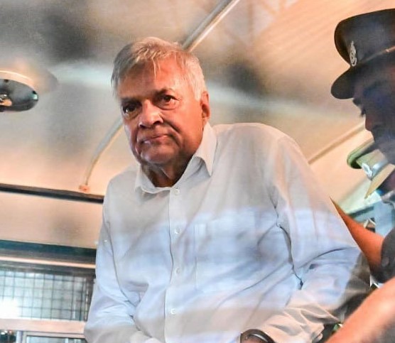 රනිල්ට එරෙහිව ඇති අධිකරණ චෝදනා මෙන්න රනිල්ට එරෙහිව ඇති අධිකරණ චෝදනා මෙන්න