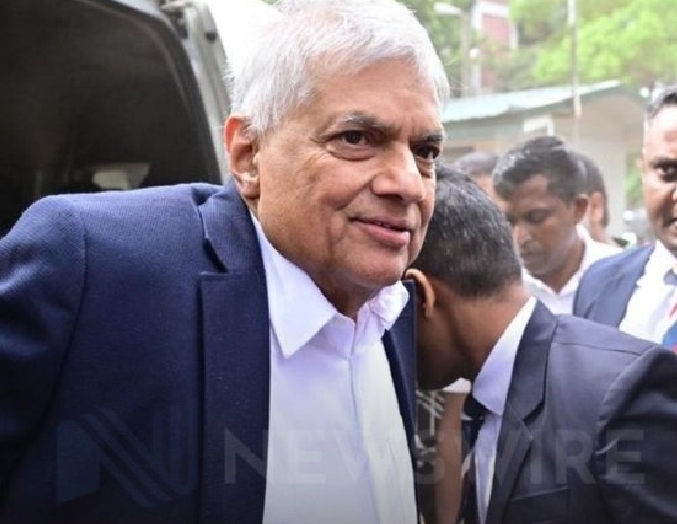 හිටපු ජනාධිපති රනිල් වික්රමසිංහ බන්ධනාගාර රෝහලට (VIDEO) හිටපු ජනාධිපති රනිල් වික්රමසිංහ බන්ධනාගාර රෝහලට (VIDEO)