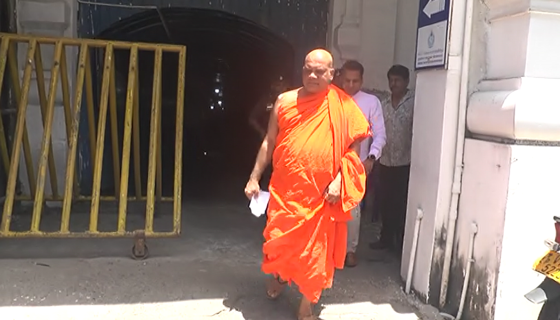මිහින්තලේ විහාරාධිපති සී.අයි.ඩි. යට