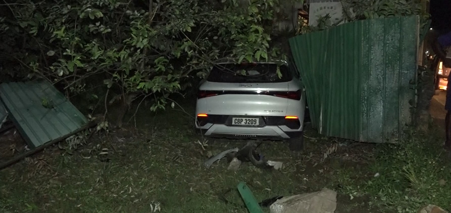 බීමත්ව මෝටර් රථයක් පදවා තරුණයකු හප්පා ගිය රියදුරු අත්අඩංගුවට