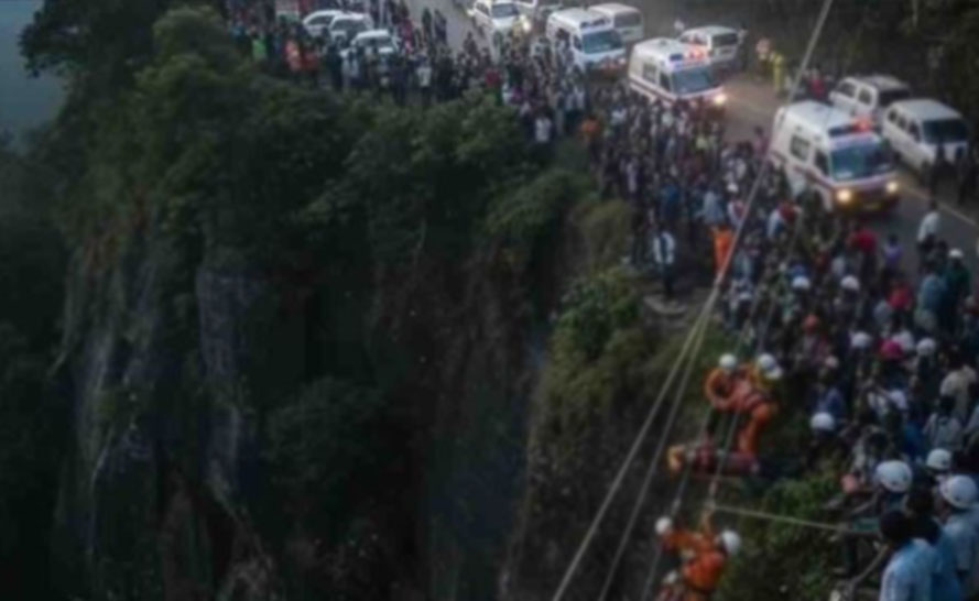 ඇල්ල – වැල්ලවාය අනතුරෙන් මියගිය ගණන 15ක් දක්වා ඉහළට