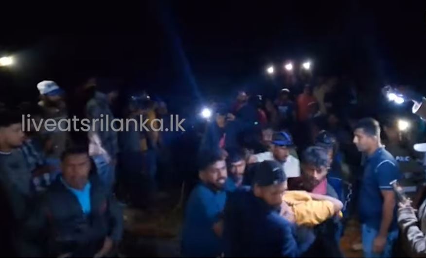ඇල්ල – වැල්ලවායේදී බස් රථයක් ප්‍රපාතයකට පෙරළෙයි