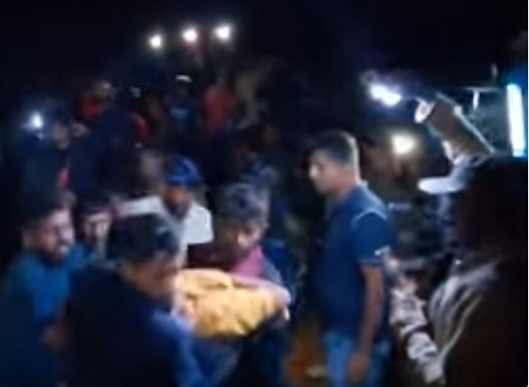 රාවණා ඇල්ල මාර්ගයේ සිදුවූ අනතුරින් ජීවිතක්ෂයට පත්ව ගණන 10 දක්වා ඉහළට