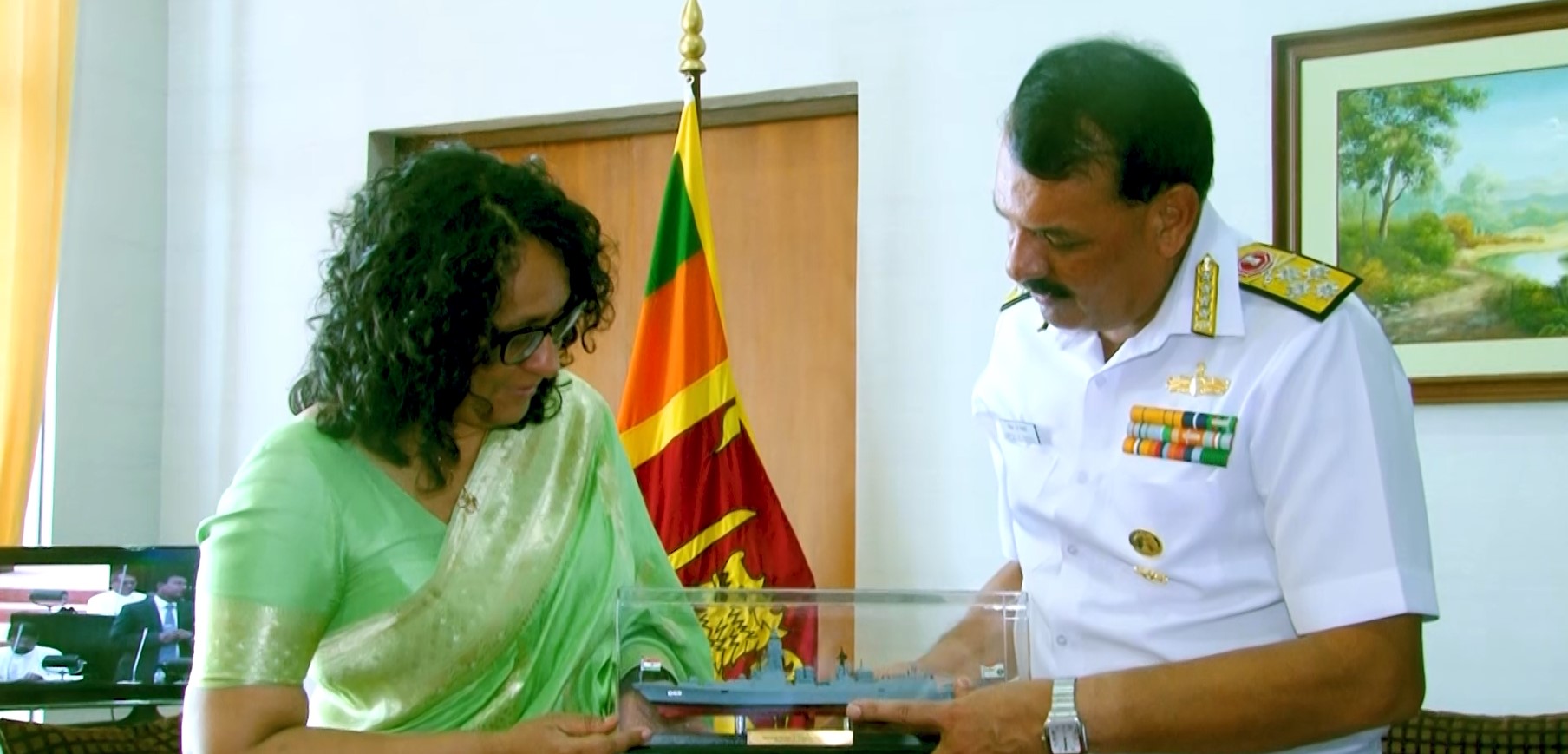 ඉන්දීය නාවික හමුදා ප්‍රධානී අගමැතිනිය හමුවෙයි