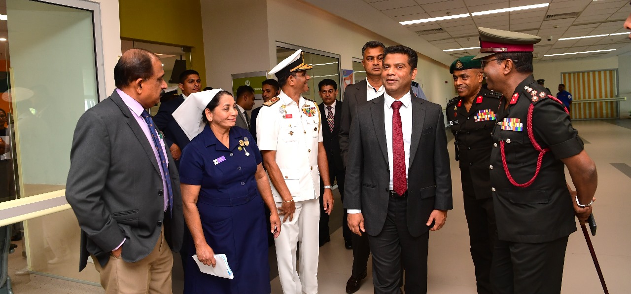 ජෝන් කොතලාවල ආරක්ෂක විශ්ව විද්යාල රෝහල සෞඛ්ය හා ජනමාධ්ය අමාත්යවරයාගේ නිරීක්ෂණයට ජෝන් කොතලාවල ආරක්ෂක විශ්ව විද්යාල රෝහල සෞඛ්ය හා ජනමාධ්ය අමාත්යවරයාගේ නිරීක්ෂණයට