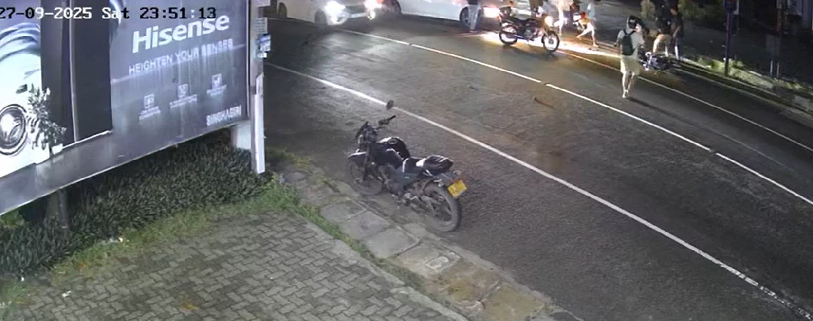 අපරික්ෂාකාරීව යතුරුපැදිය පදවා තරුණ ජීවිතයක් මහ මග