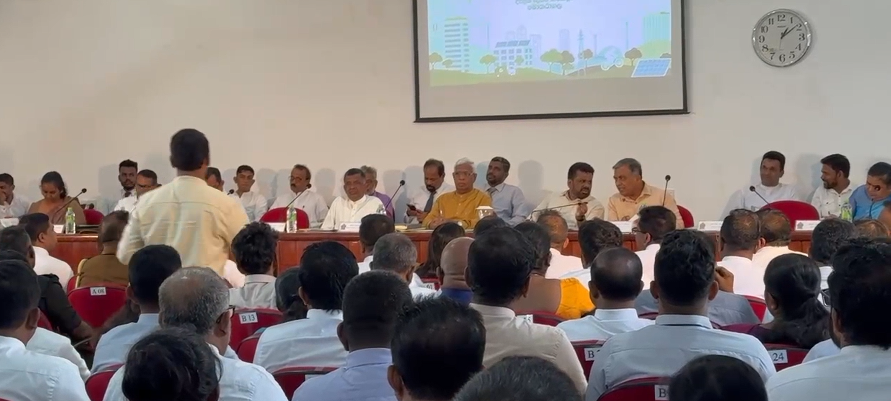 මොණරාගල දිස්ත්රික් සම්බන්ධීකරණ කමිටු රැස්වීම ජනාධිපති ප්රධානත්වයෙන් මොණරාගල දී මොණරාගල දිස්ත්රික් සම්බන්ධීකරණ කමිටු රැස්වීම ජනාධිපති ප්රධානත්වයෙන් මොණරාගල දී