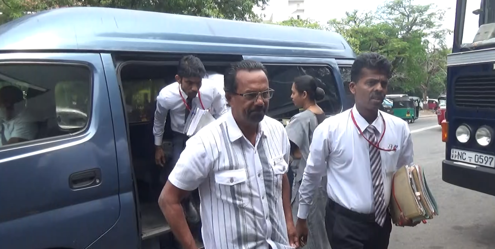 මොරටුව මහ නගර සභාවේ හිටපු නගරාධිපති සමන් ලාල් දූෂණ චෝදනා මත අත්අඩංගුවට මොරටුව මහ නගර සභාවේ හිටපු නගරාධිපති සමන් ලාල් දූෂණ චෝදනා මත අත්අඩංගුවට