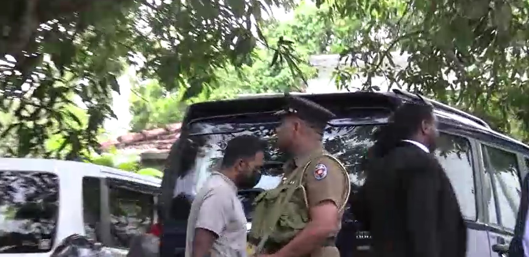 සම්පත් මන්ම්පේරි අධිකරණයට භාර වෙයි (VIDEO)