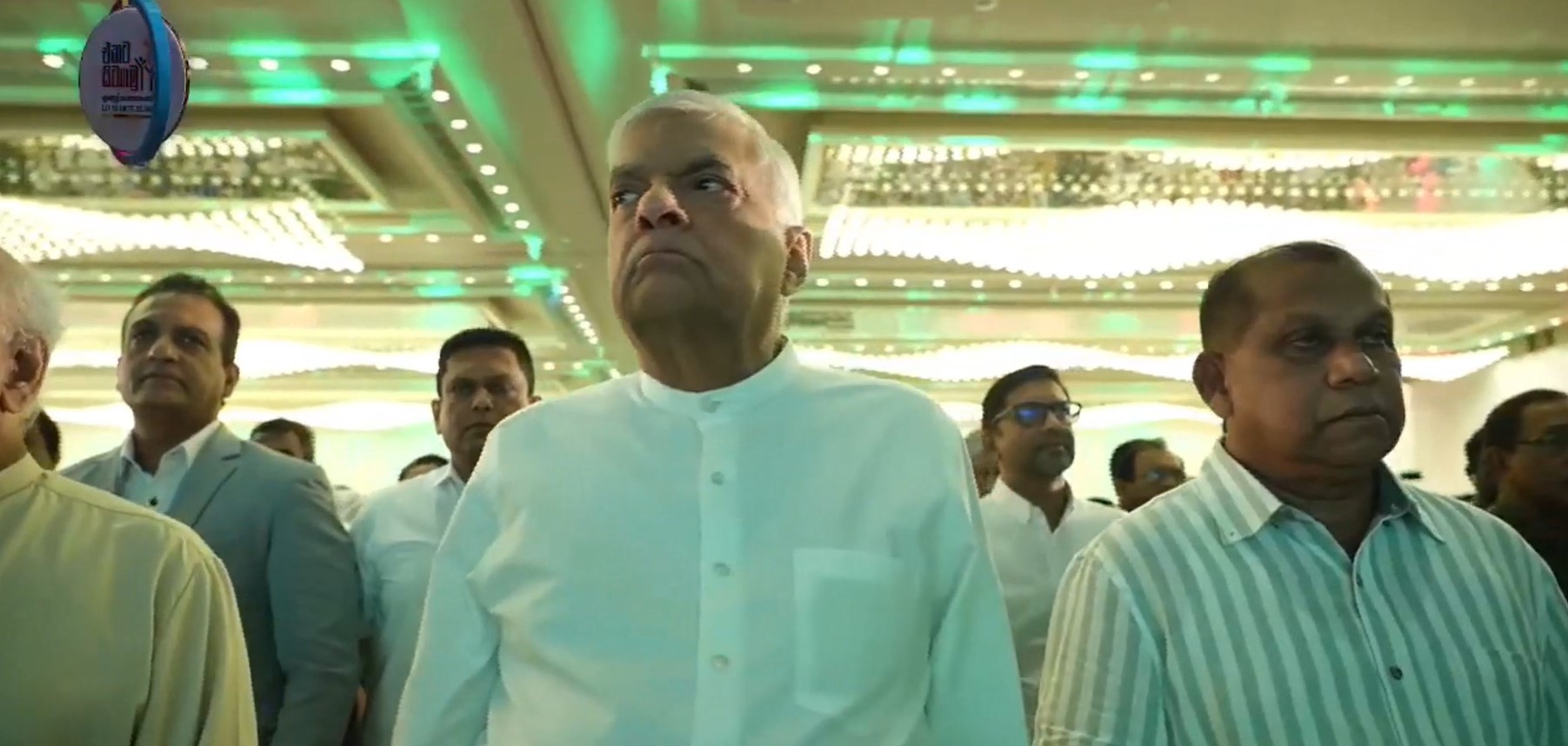 එ.ජා.ප. සංවත්සරයට නොගොස් සජිත් සුබ පැතුමක් යවයි (VIDEO) එ.ජා.ප. සංවත්සරයට නොගොස් සජිත් සුබ පැතුමක් යවයි (VIDEO)