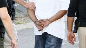 පොදුජන පෙරමුණේ හිටපු ප්රාදේශීය සභා මන්ත්රීවරයෙක් අත්අඩංගුවට පොදුජන පෙරමුණේ හිටපු ප්රාදේශීය සභා මන්ත්රීවරයෙක් අත්අඩංගුවට