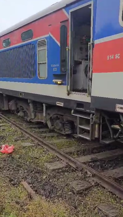 ඇල්ල ඔඩිසි , වටවලදී පීළි පනී