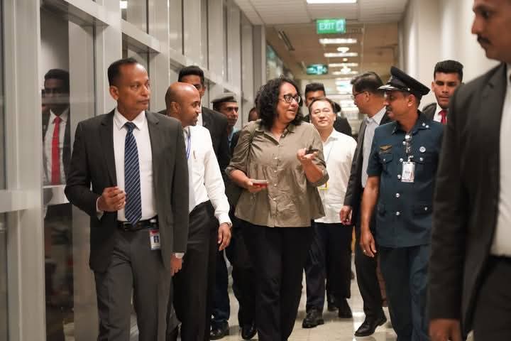 කාන්තාවන් පිළිබඳ ගෝලීය නායකයින්ගේ සමුළුවට අගමැතිනිය අද චීනයට