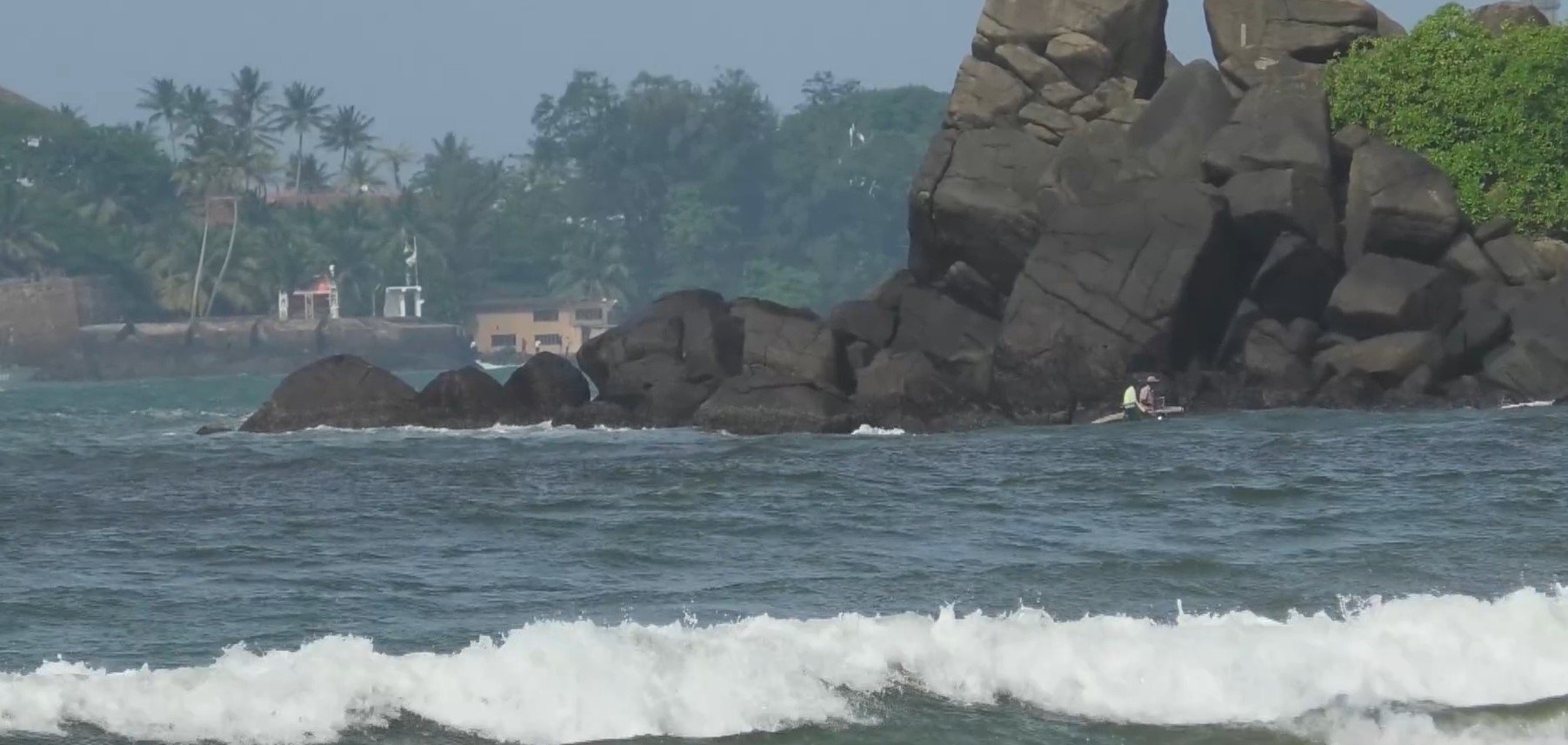 හෙට සහ අනිද්දා සුළි කුණාටු අවදානමක් – මුහුදුයාමෙන් වළකින ලෙස කලගුණ අනතුරු ඇඟවීම් හෙට සහ අනිද්දා සුළි කුණාටු අවදානමක් – මුහුදුයාමෙන් වළකින ලෙස කලගුණ අනතුරු ඇඟවීම්