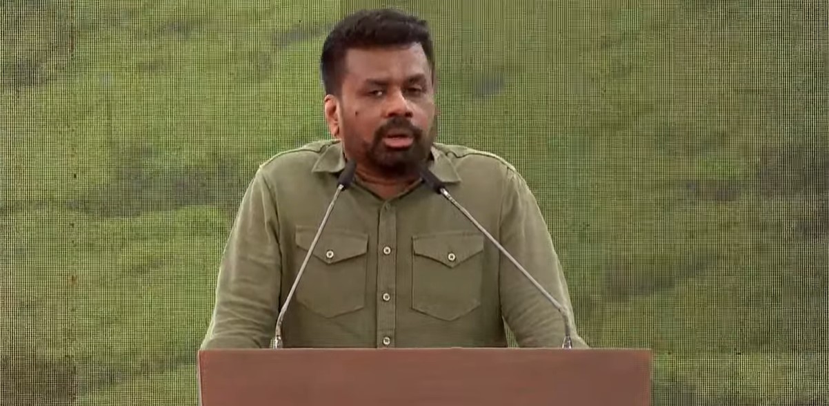 ඉදිරි වර්ෂයේ ප්රධාන ඉලක්කය ප්රතිපාදන ජනතාව වෙත ගලාගෙන යාමට සැලැස්වීම බව ජනාධිපති පවසයි (VIDEO) ඉදිරි වර්ෂයේ ප්රධාන ඉලක්කය ප්රතිපාදන ජනතාව වෙත ගලාගෙන යාමට සැලැස්වීම බව ජනාධිපති පවසයි (VIDEO)
