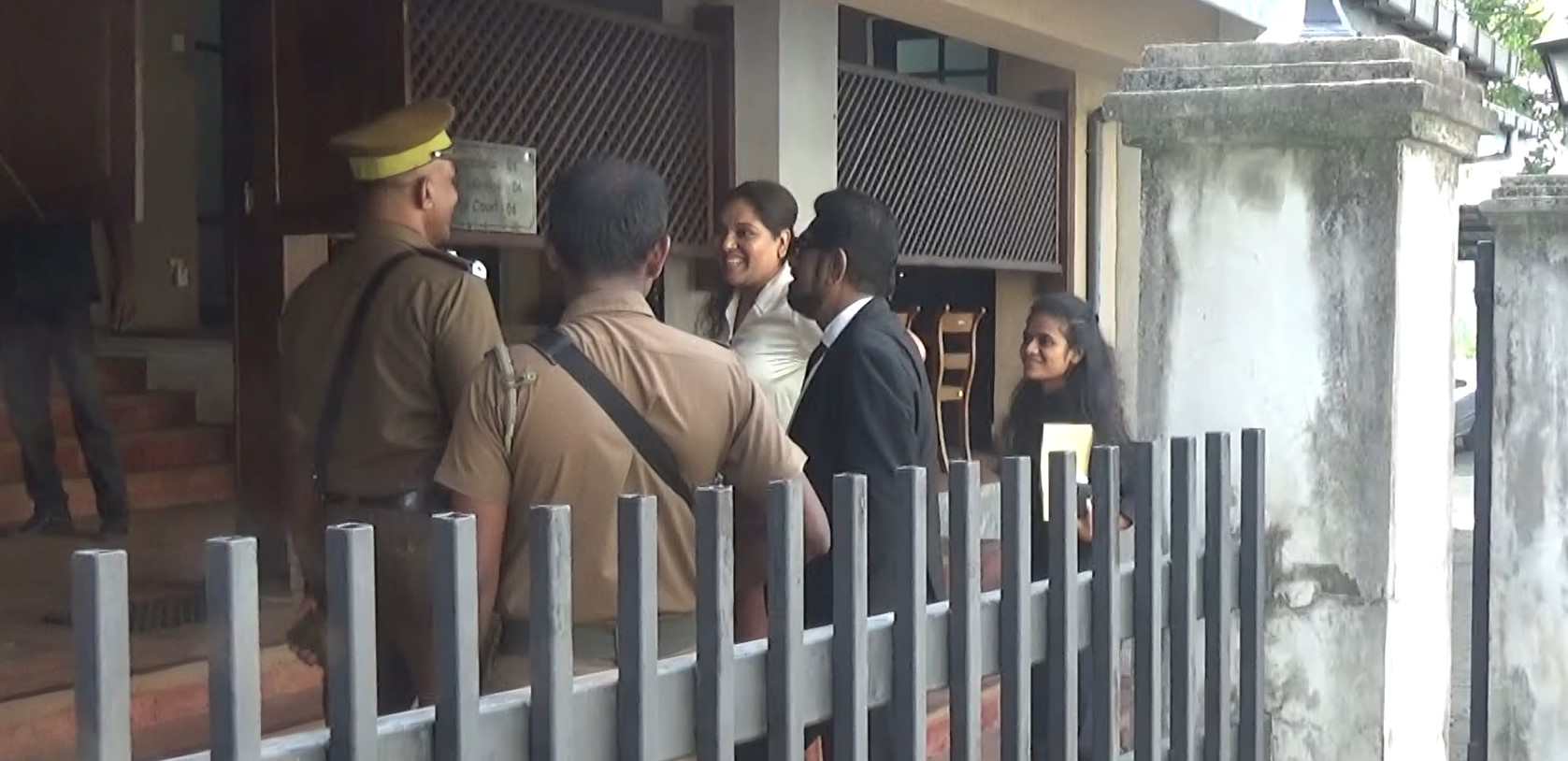 කෙහෙලියගේ ජී.අයි. බට නඩුවත් කල් යයි කෙහෙලියගේ ජී.අයි. බට නඩුවත් කල් යයි