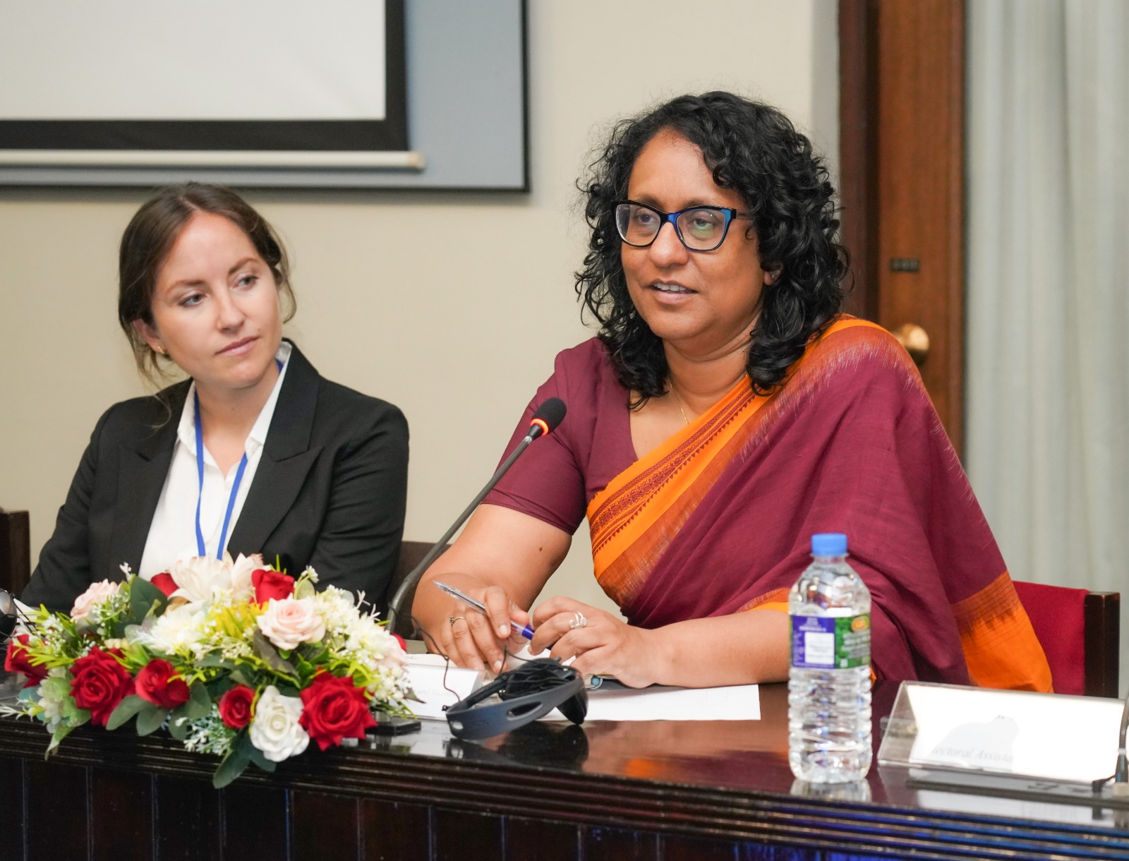 එක්සත් ජාතීන්ගේ මැතිවරණ තාක්ෂණික අවශ්‍යතා තක්සේරු දූත මණ්ඩලයේ නියෝජිතයන් හා අග්‍රාමාත්‍යවරිය අතර සාකච්ඡාවක්