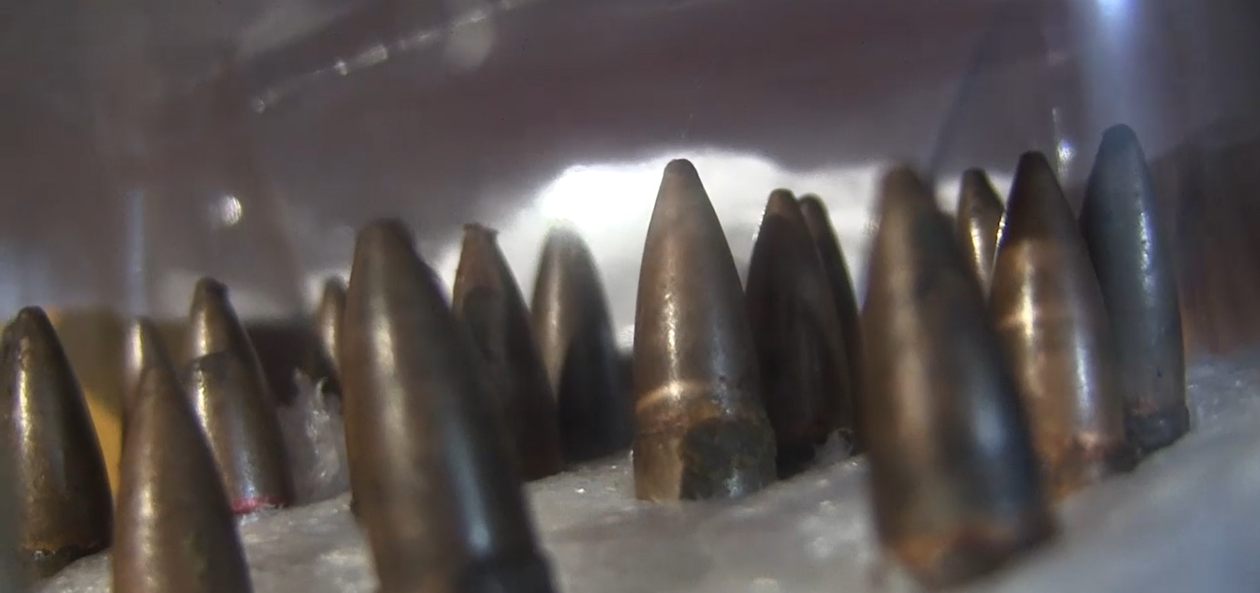 ටී56 උණ්ඩ 20 ක් සමග මත්ද්‍රව්‍ය සැකකරුවන් 4 ක් රත්නපුරෙන් අල්ලයි