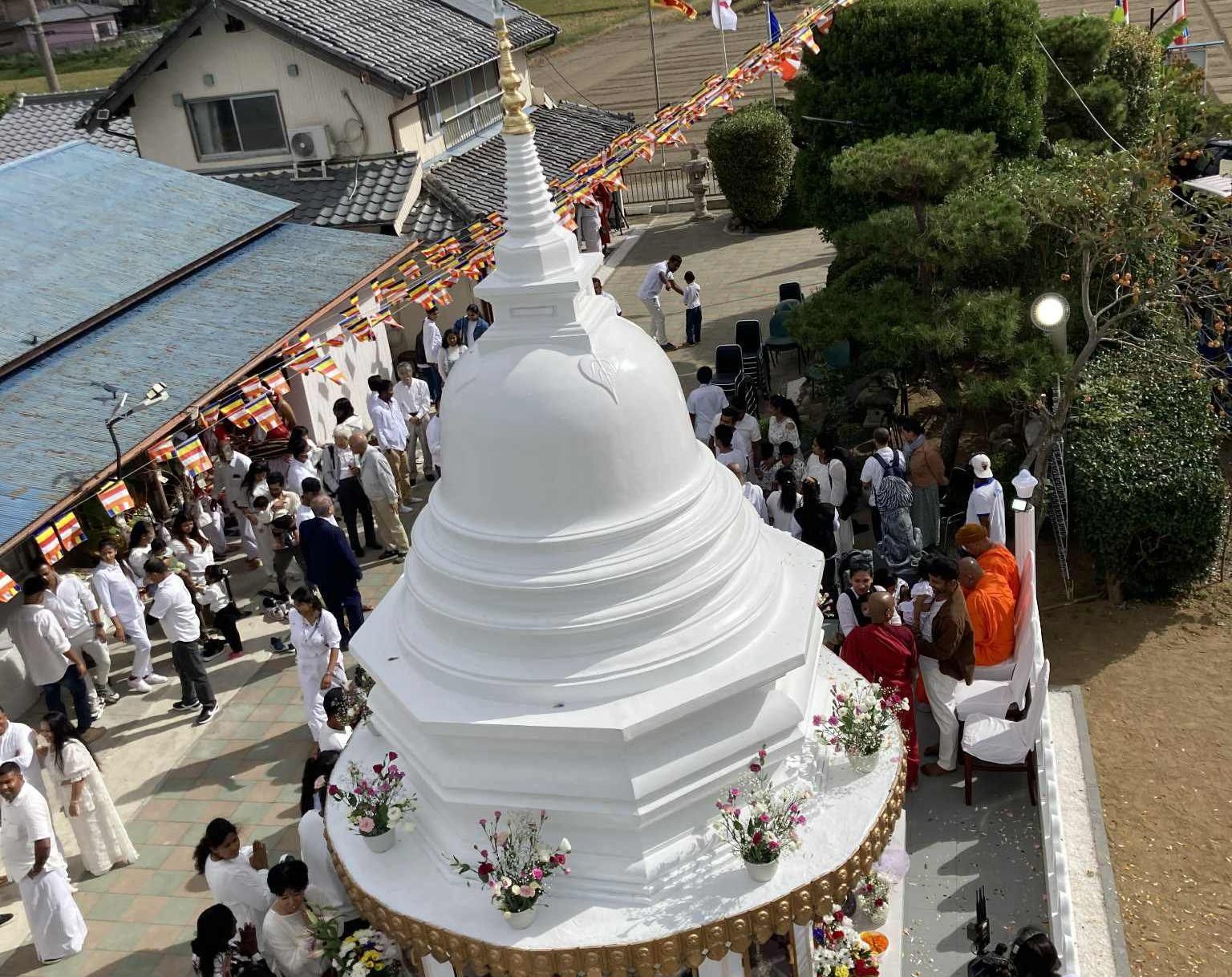 ජපානයේ අනදමෙත් විහාරස්ථානයේදී සසුනට දායාදවූ චෛත්‍ය රාජයාණන් වහන්සේ