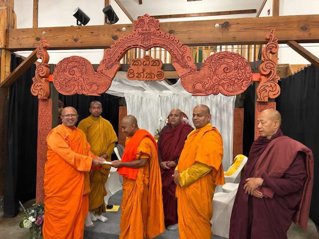 කඨින චීවර පූජාවෙන් සුවඳවත්වූ ඇලබාමා බෞද්ධ විහාරය කඨින චීවර පූජාවෙන් සුවඳවත්වූ ඇලබාමා බෞද්ධ විහාරය