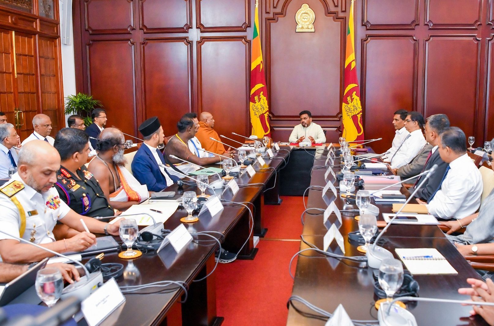 විෂ මත්ද්‍රව්‍ය උවදුරට එරෙහි ‘රටම එකට’ 2වන අදියර ජනපති ප්‍රධානත්වයෙන් අද දකුණෙන් ඇරඹේ